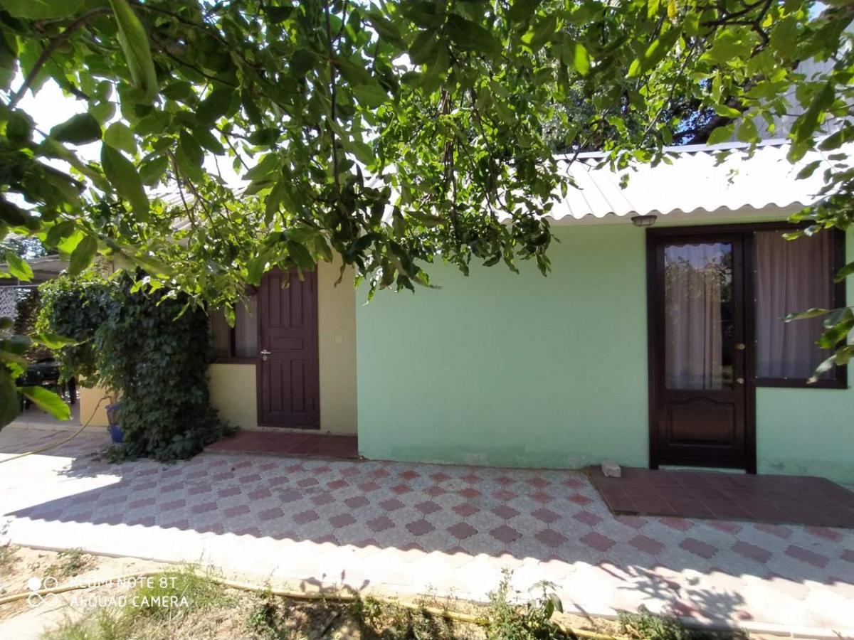 Small Guest House 라주르네 외부 사진