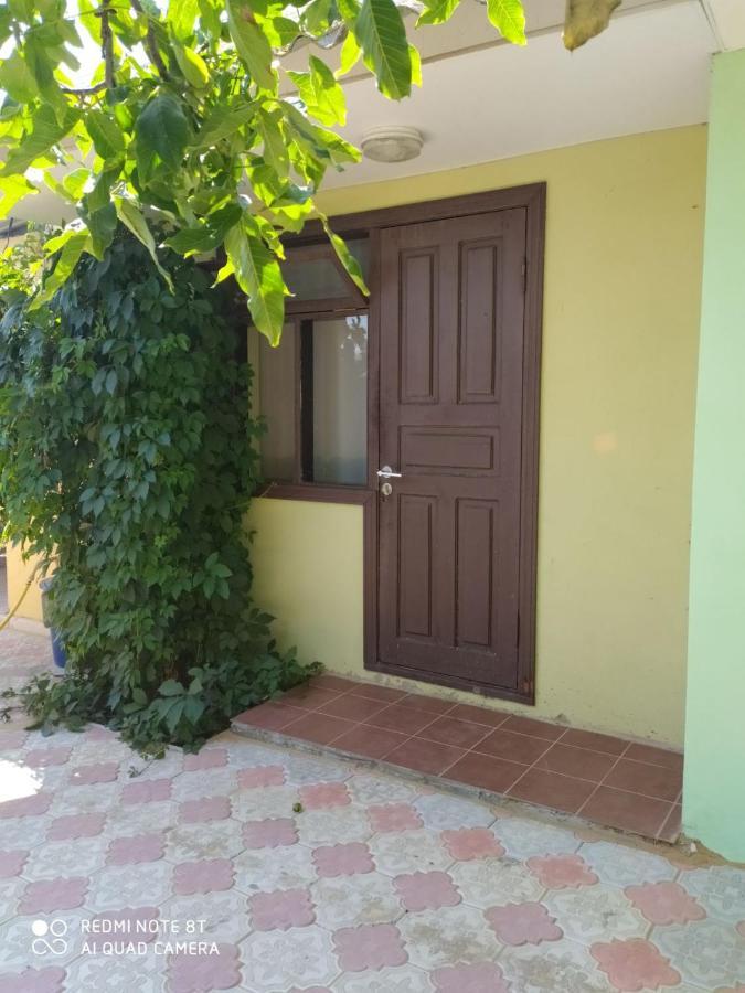 Small Guest House 라주르네 외부 사진