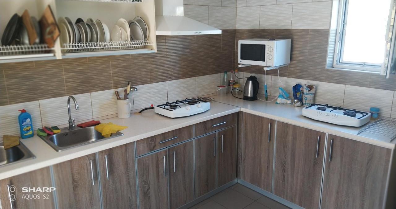 Small Guest House 라주르네 외부 사진
