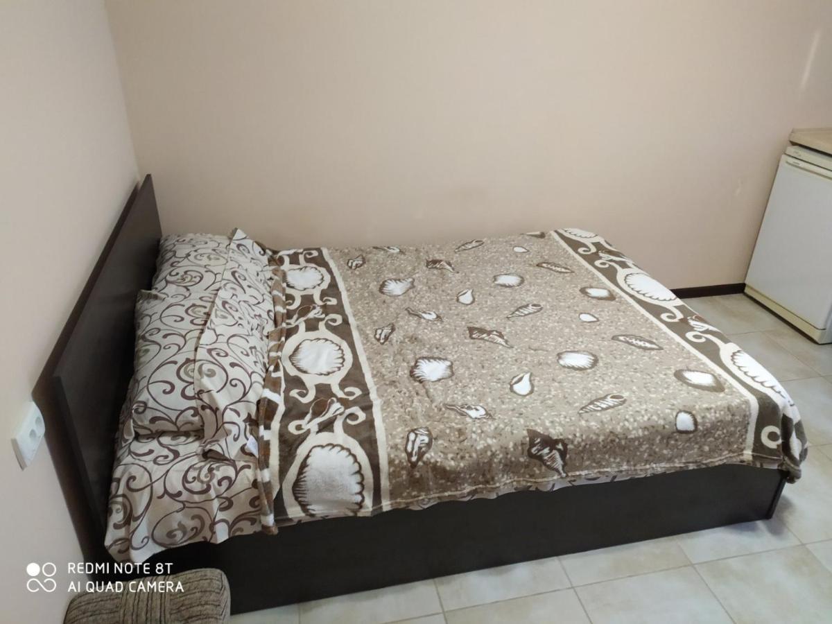 Small Guest House 라주르네 외부 사진